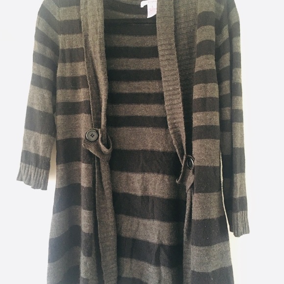 Cozy Striped Sweater - Picture 1 of 3